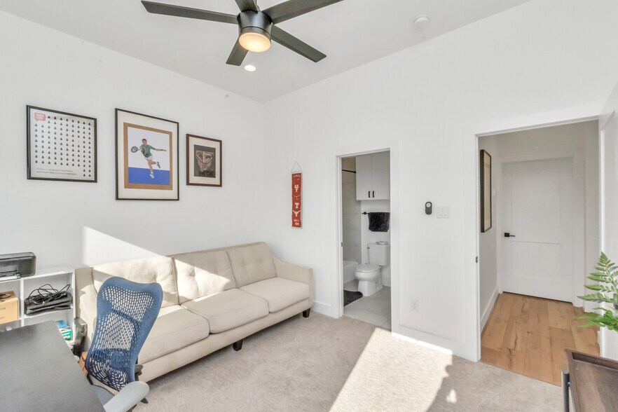 Second Bedroom on 3rd Floor, with private en-suite bathroom and closet - 1815 Elite Dr
