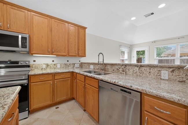 Building Photo - 9511 Mankay Ln