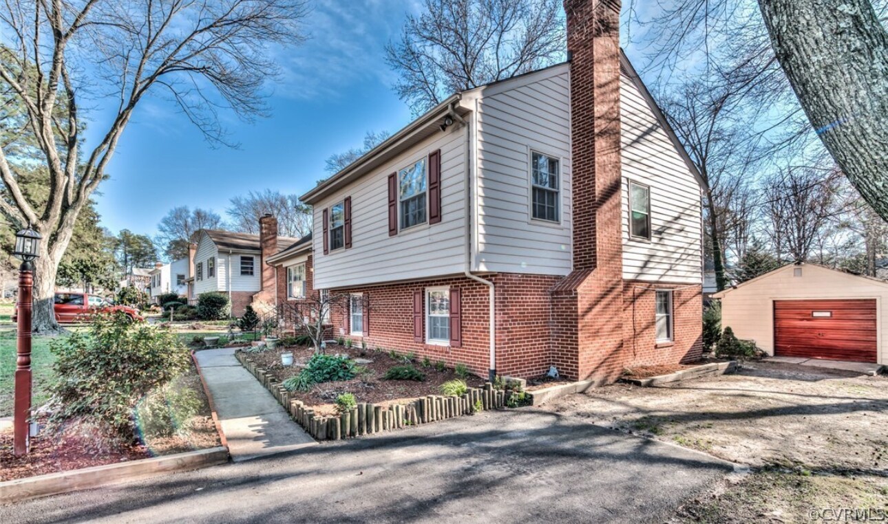 Building Photo - 8409 Freestone Ave