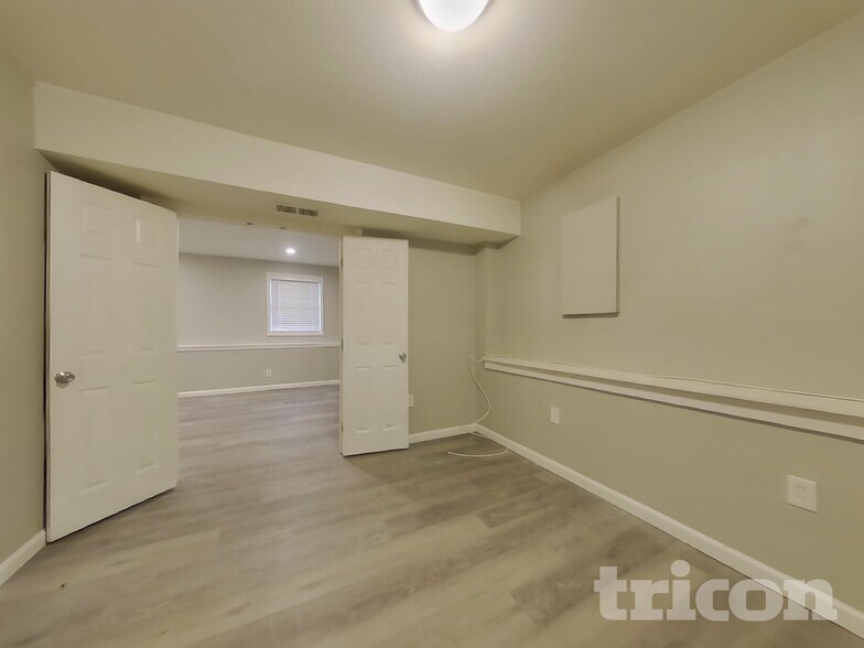 Building Photo - 4385 Rock Ct