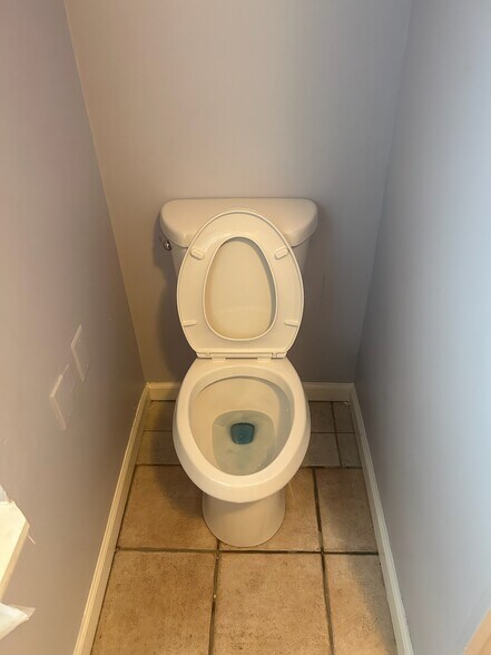 Building Photo - 1909 Chestnut St