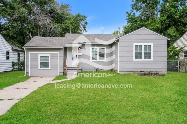 Building Photo - 4923 E Easton St