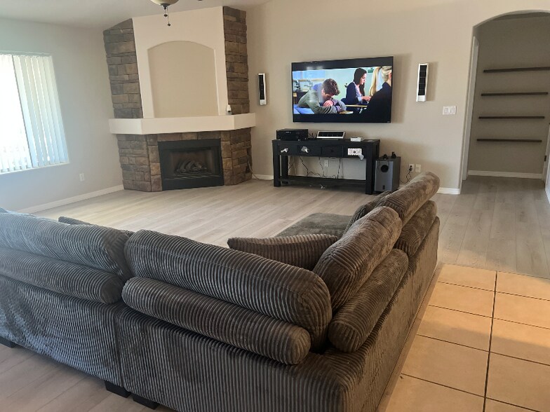 Building Photo - 23200 N Paseo Laredo Ln