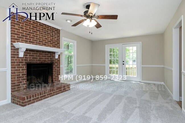 Building Photo - 1104 Apache Ln