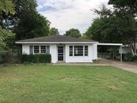 Building Photo - Newly Remodeled 2 Bed 1 1/2 Bath Home with Fenced Yard and Carport