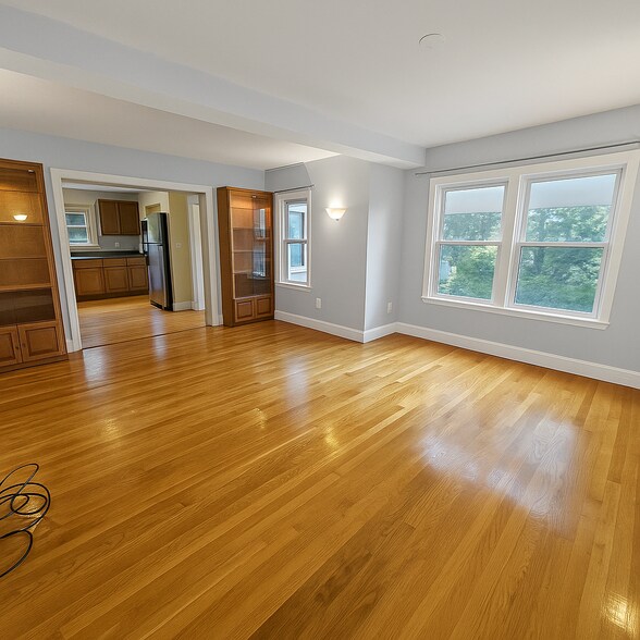 Building Photo - 8 Randall St