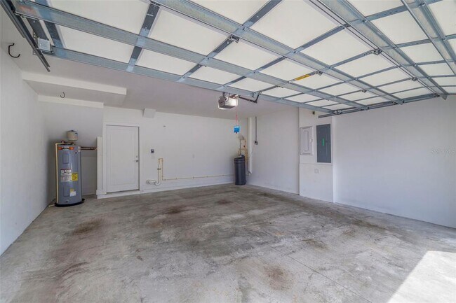Building Photo - 2540 12th Ter N
