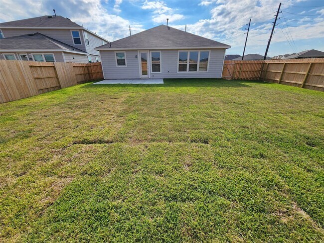 Building Photo - 1530 Grand Olympia Dr