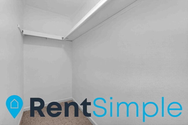 Building Photo - 1808 Soho Ct