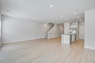 Building Photo - 4105 Quincy Adams Ln