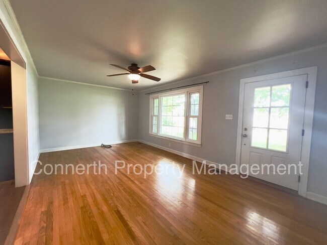 Building Photo - 2880 Trough Springs Rd