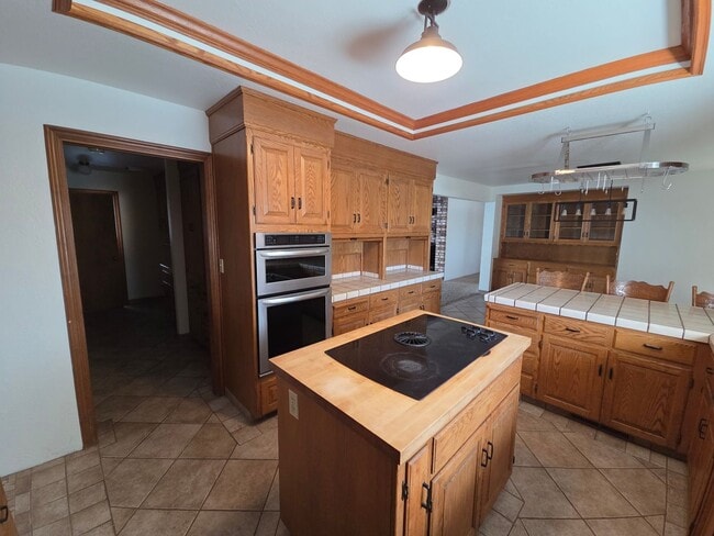 Building Photo - Gorgous 3 Bedroom 2/5 Bath Country Home