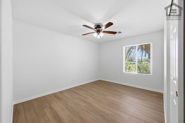 Building Photo - 4Bed/2Bath House at 59th Ave/Cactus Rd! Ready for Immediate Move-In! – NO HOA!
