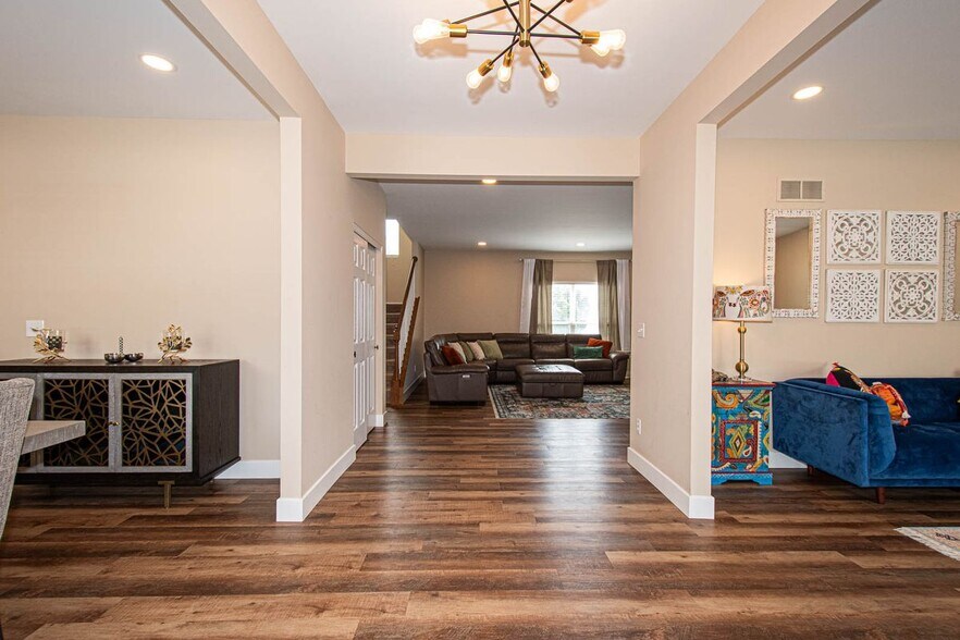 Building Photo - 533 Weidman Rd