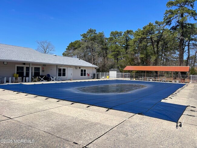 Building Photo - 17 Seaview Ave