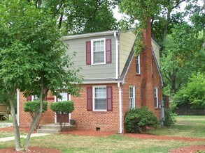 Building Photo - 1519 Byron St