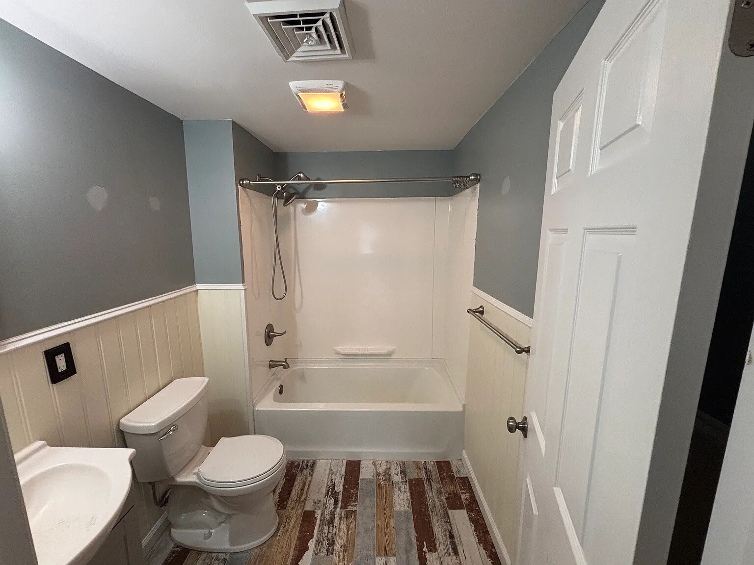 Building Photo - 7 Berry Rd