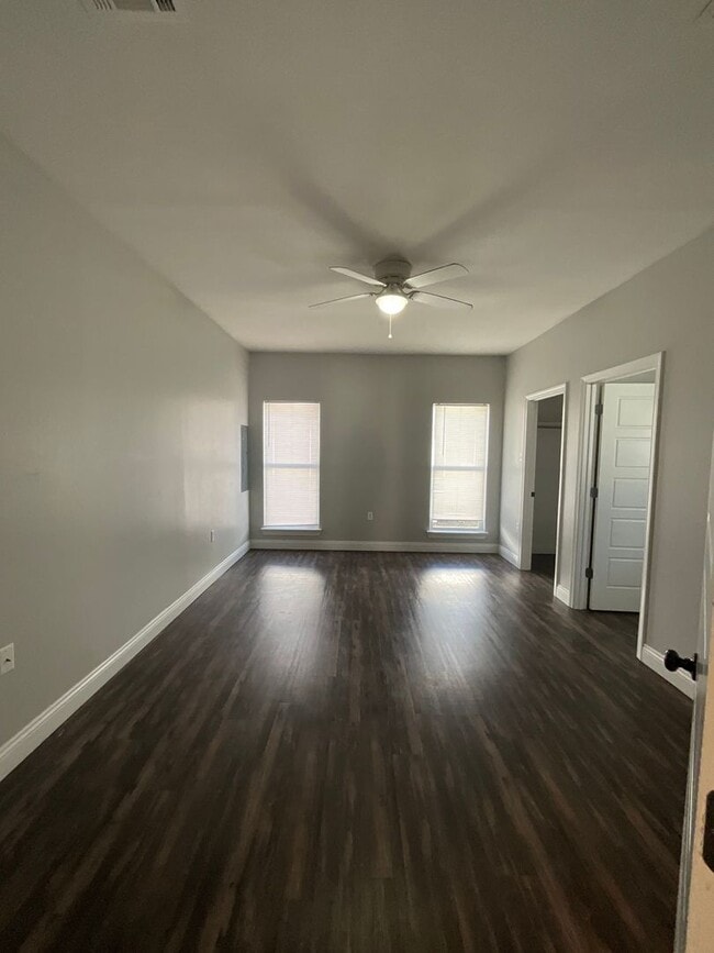 Building Photo - 201 Lacey Eden Ln