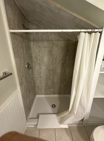 Building Photo - 1341 11th Ave N