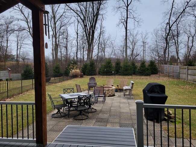 Building Photo - 4125 Spruce St