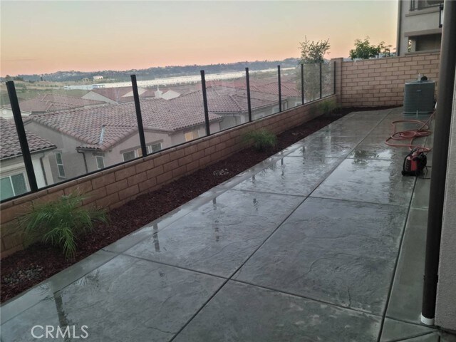 Building Photo - 22128 Garibaldi Dr