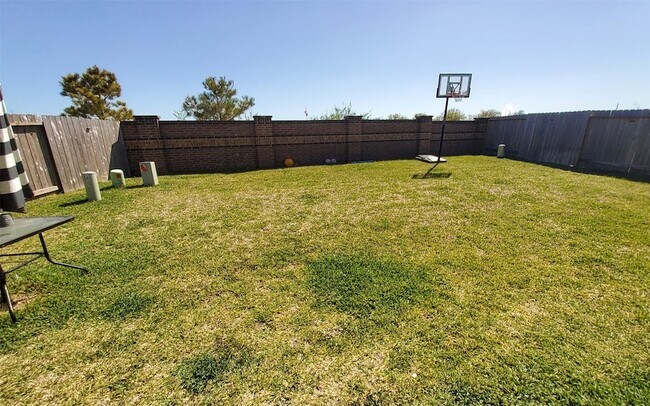 Building Photo - 31739 Margaret Woods Ln