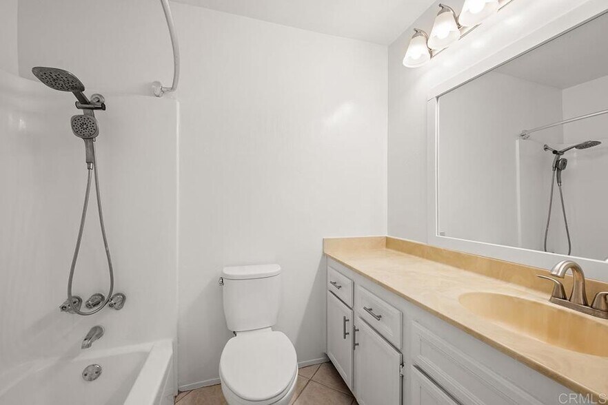 Building Photo - 6725 Mission Gorge Rd