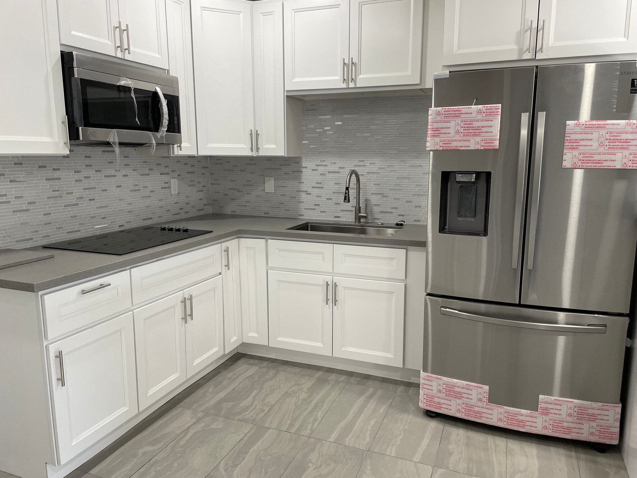 Building Photo - 16220 Schoenborn St