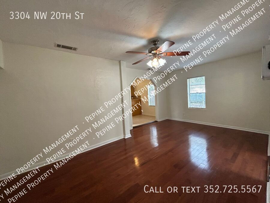 Building Photo - 3304 NW 20th St