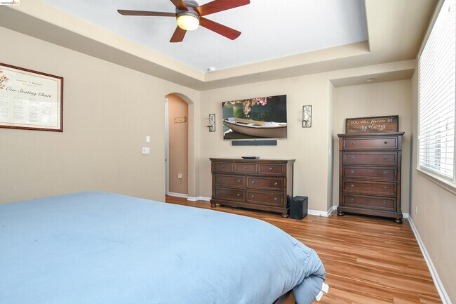 Building Photo - 5563 Arcadia Cir