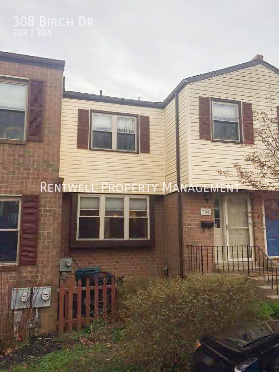 Building Photo - 308 Birch Dr