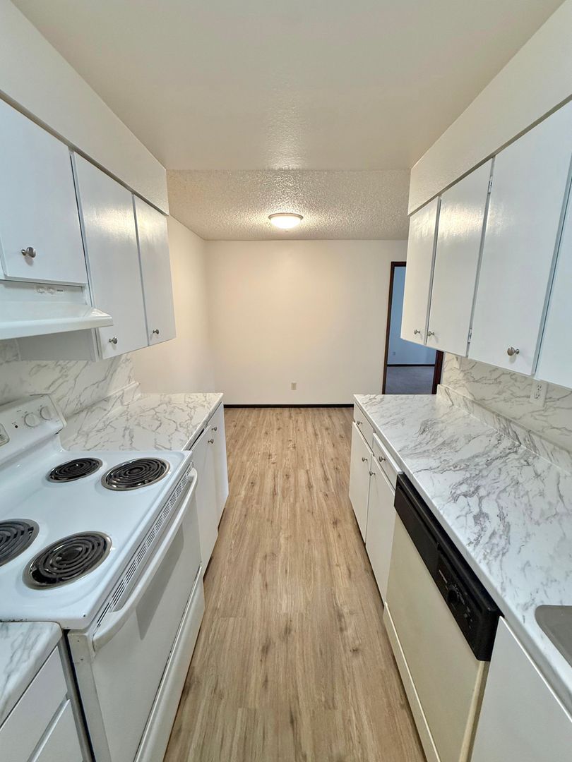 Building Photo - 18524 TM JD GISZ LLC