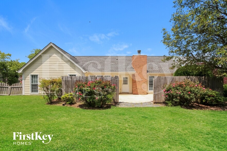 Building Photo - 13646 Annsdale Ln