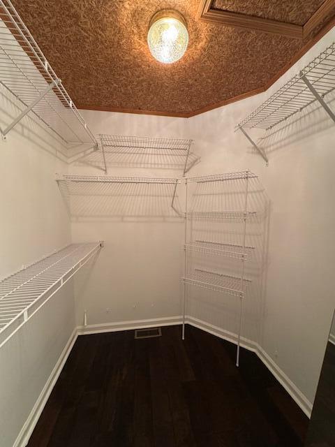 Building Photo - 170 Boxwood Rd