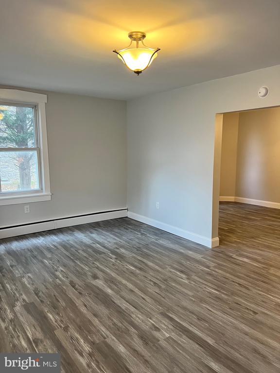 Building Photo - 170 W Penn Ave