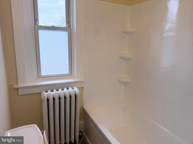 Building Photo - 1815 Horace Ave