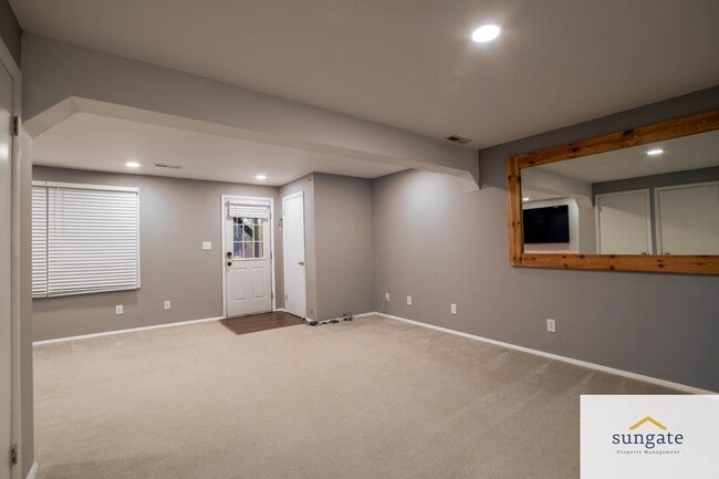 Building Photo - 1016 Arborwood Pl