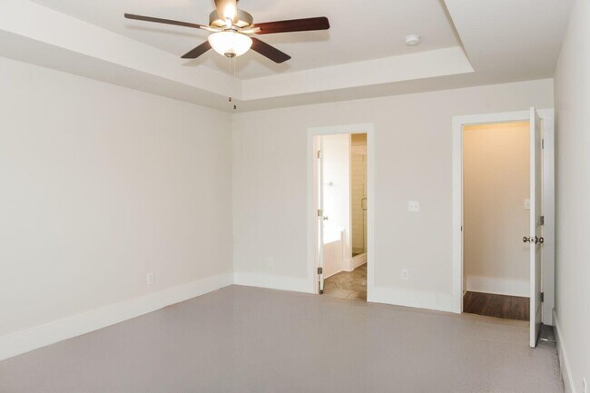 Building Photo - 189 Cherry Laurel Dr