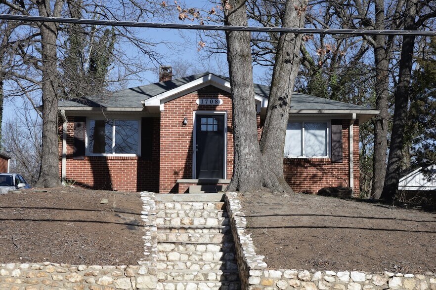 Building Photo - 1708 Walker Ave