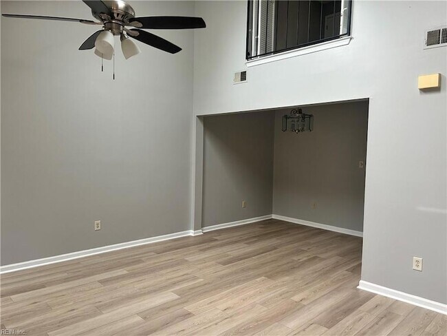 Building Photo - 655 Biltmore Dr