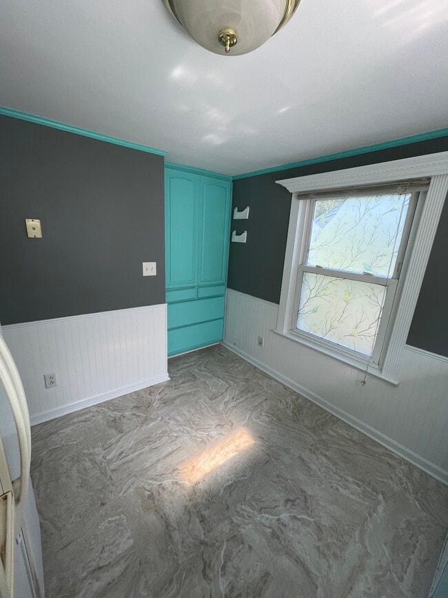 Building Photo - 204 Point Pleasant Rd