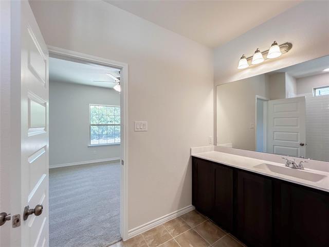 Building Photo - 412 Mockingbird Ln