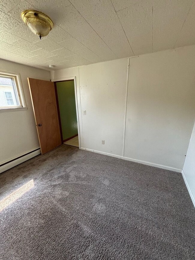 Building Photo - 1034 Pinos St