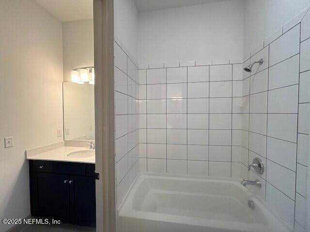 Building Photo - 982 Oakland Hills Ave