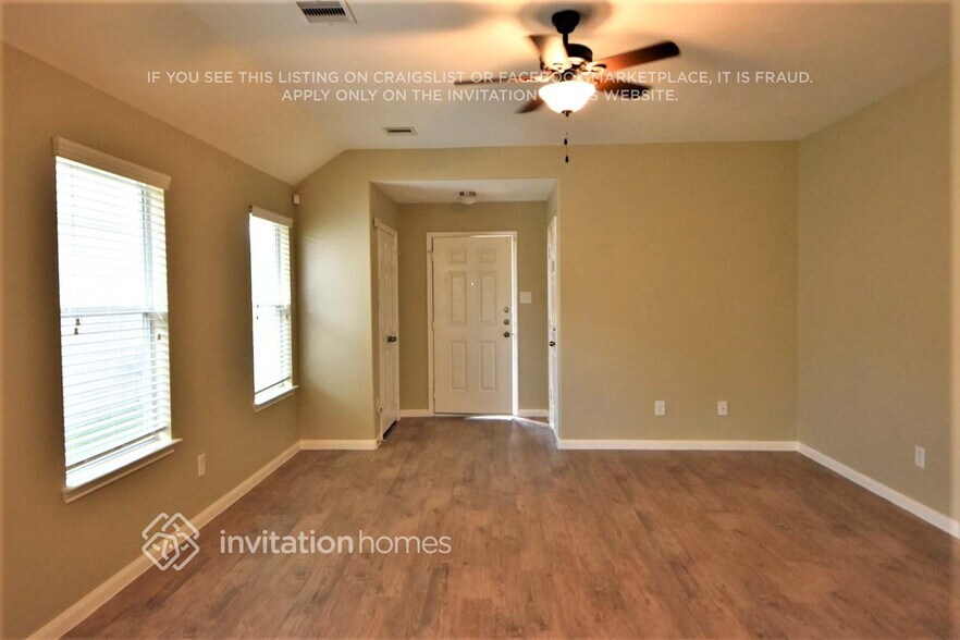 Building Photo - 18742 N Lyford Dr