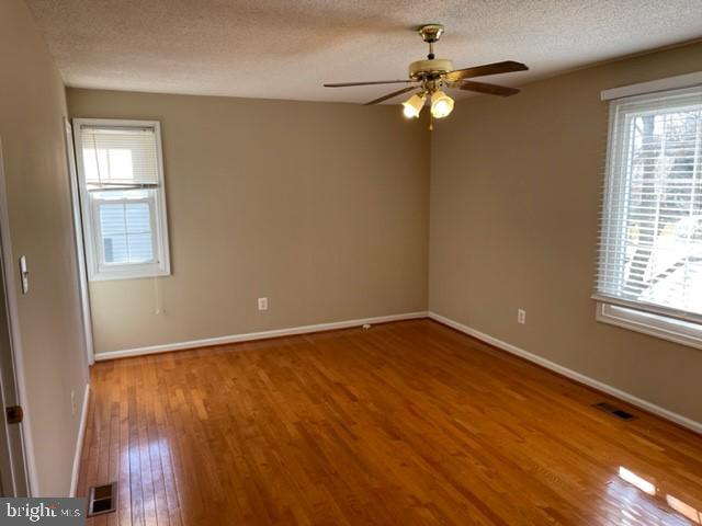 Building Photo - 234 E Juniper Ave