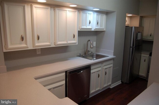 Building Photo - 2405 I St NW