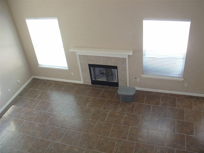 Building Photo - 1532 Lorson Loop