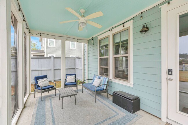 Building Photo - Nexton