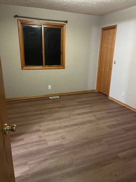 Building Photo - 505 Michael Dr